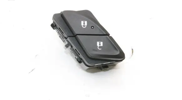 Opel Insignia B Central locking switch button 26200593