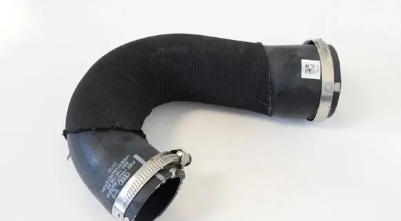 Mercedes-Benz C W204 Intercooler hose/pipe 4G0145709