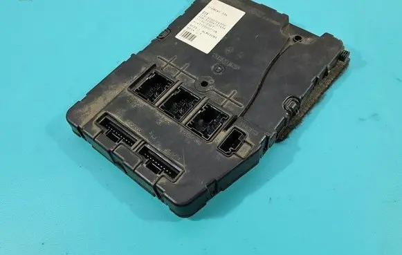 Renault Megane II Central body control module 8200724370 IMPRK1492783