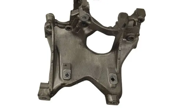 Audi A5 Engine mounting bracket 8W0399295E