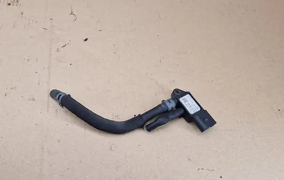 Audi A8 S8 D4 4H Exhaust gas pressure sensor 059906051A