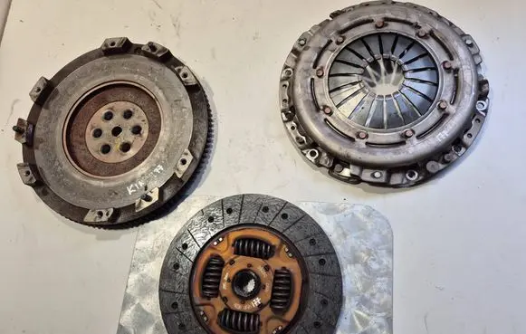 KIA Sportage Clutch set kit 39260