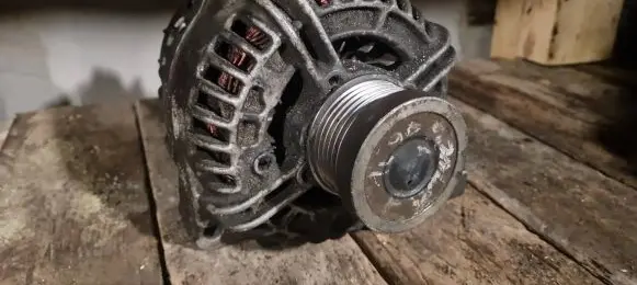 Volvo S60 Generator/alternator 30658085 012452060