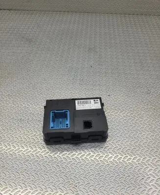 Peugeot 308 Other control units/modules 9832228080