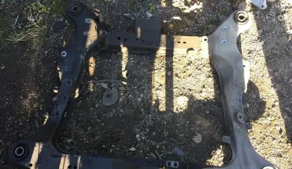 Volvo XC90 Front subframe