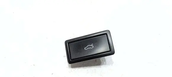 Volkswagen PASSAT B8 Tailgate/boot open switch button 3G0959831B