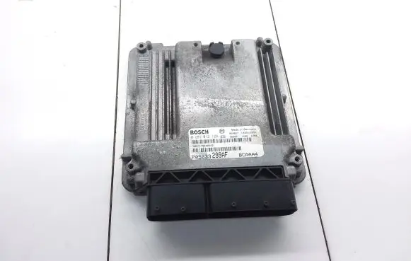 Dodge Caliber Engine control unit/module 0281012129 P05033299AF