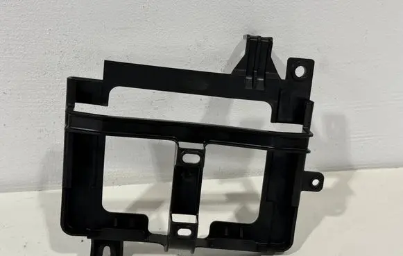 Jeep Grand Cherokee WL Engine control unit holder 68426482AB