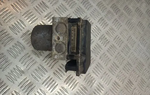 Mercedes-Benz B W245 ABS Pump 0265950618