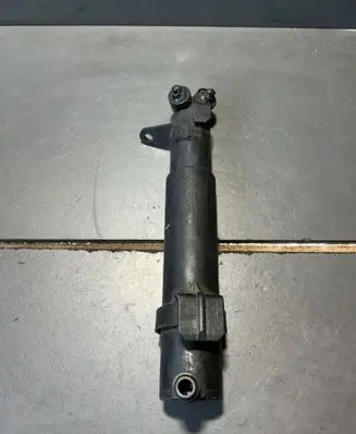 Mercedes-Benz E W211 Headlight washer spray nozzle 2118600547 8WT00839601