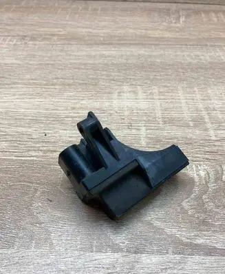 Audi A3 S3 8P Aerial antenna amplifier 4B0919145A