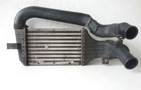 Opel Zafira A Intercooler radiator 24406701 57965