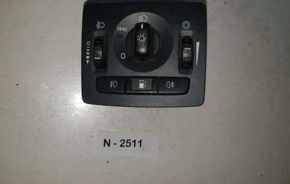 Volvo C30 Light switch 30739300