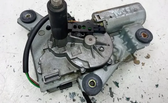 Mitsubishi Carisma Rear window wiper motor BOSCH0390206517