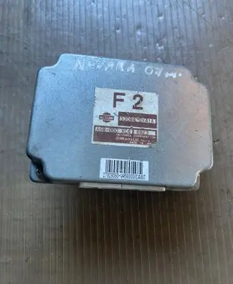 Nissan Navara D40 Other control units/modules 330843X41A 6823 A58000XC4