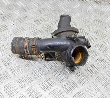 Mercedes-Benz Sprinter W906 Thermostat A6512000615