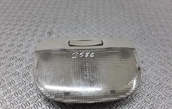 Subaru Legacy Rear seat light VC12068
