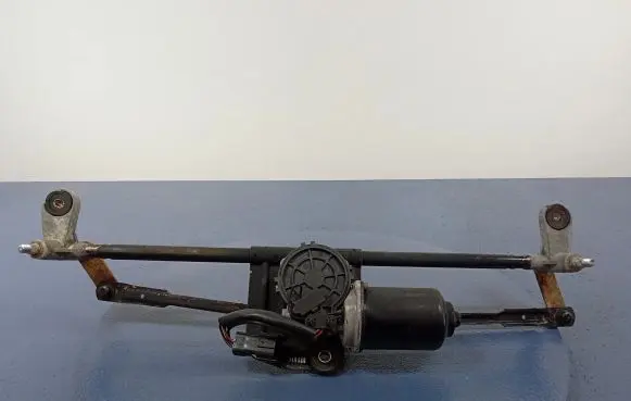 SsangYong Rexton Front wiper linkage and motor