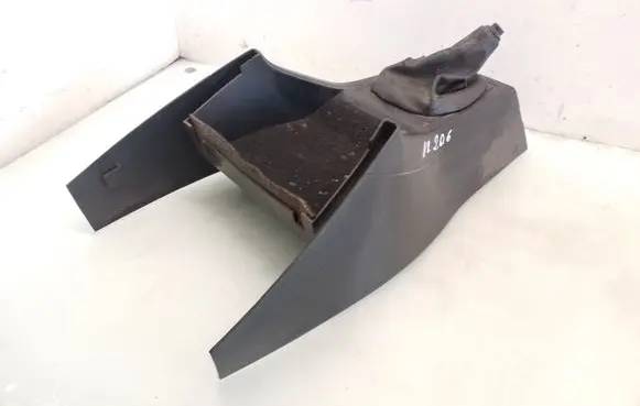 Audi 80 90 S2 B4 Center console 893863243