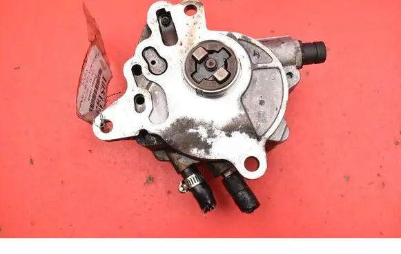 Audi A3 S3 A3 Sportback 8P Vacuum pump 03G145209