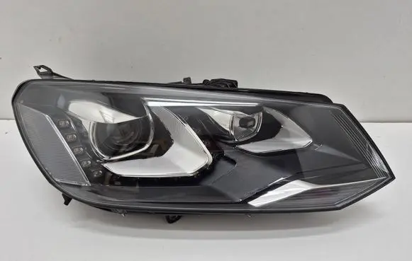 Volkswagen Touareg II Headlight/headlamp 7P1941752