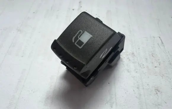 Skoda Superb B5 (3U) Fuel tank opening switch 3U0959833