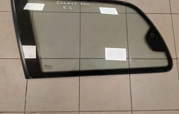 Ford Galaxy Rear side window 43R0011000 DOT249AS2M24