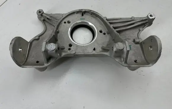 Tesla Model Y Front upper strut mount 104403700C