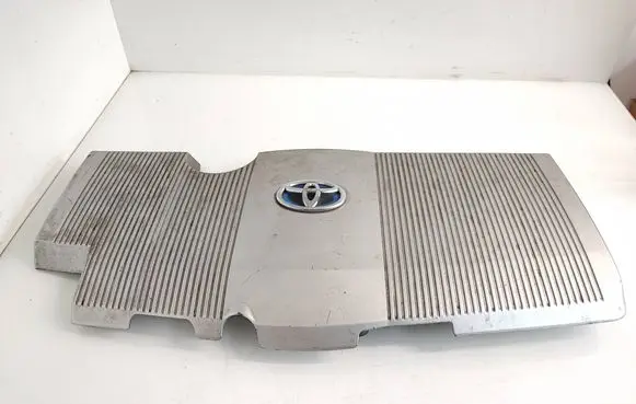 Toyota Prius (XW50) Engine cover (trim) 1260137010 PA66PA6 TD20
