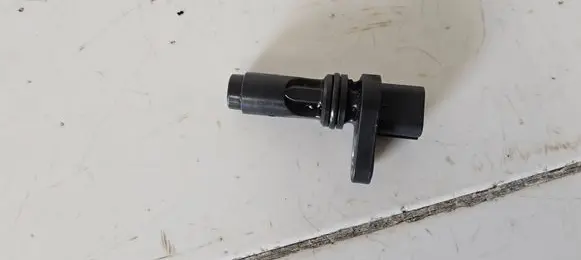 Honda CR-V Camshaft speed sensor 06P20