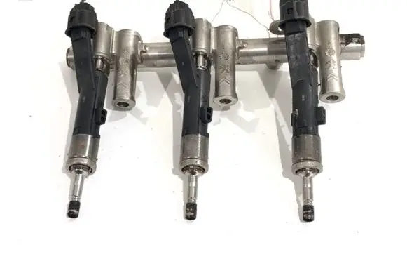Peugeot 308 Fuel main line pipe 9811353880