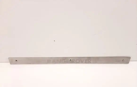 Land Rover Range Rover P38A Side skirt front trim 