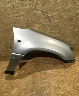 Lexus RX 300 Fender