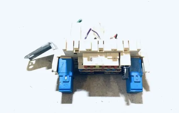 Nissan Qashqai Fuse box set 4ra007813