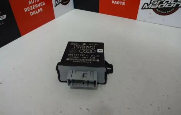 Audi A6 S6 C6 4F Light module LCM 8P0907357H