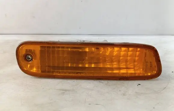 Daewoo Leganza Front indicator light 0303000838