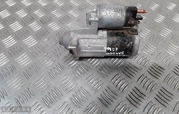 Renault Sandero II Starter motor 233006780R
