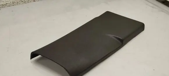 (B) pillar trim (bottom)