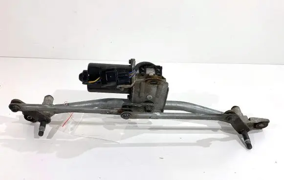 Hyundai ix35 Front wiper linkage and motor 