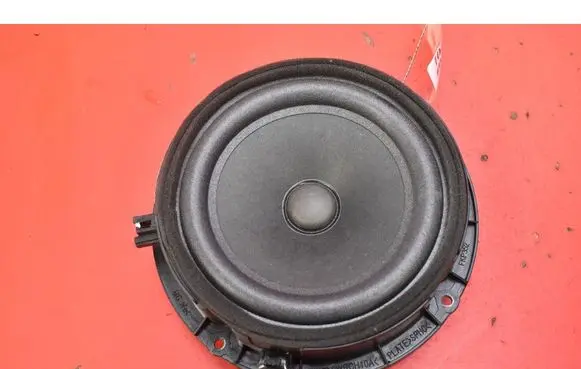 KIA Sportage Subwoofer speaker 963303W000