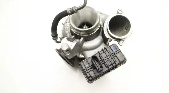 BMW 5 F10 F11 Turbo 80609410