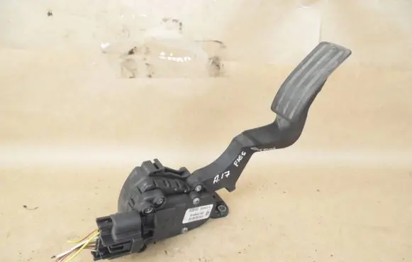 Ford Fiesta Accelerator throttle pedal 6PV00856700 2S619F836AA