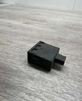 Peugeot 207 Headlight level height control switch 96384422 PA66GF30 96366692
