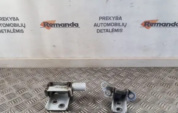 Front door hinge set