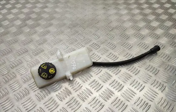 Citroen C4 II Picasso Brake fluid reservoir 9674882280