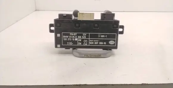 BMW 5 E39 Door control unit/module 61358366529 5DK00735810 12037310