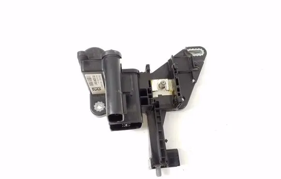 BMW 1 F20 F21 Battery relay fuse 9296150