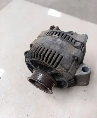 Ford Mondeo MK I Generator/alternator F3RU10316AA