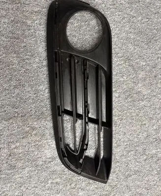 BMW 5 F10 F11 Front bumper lower grill 7331737 51117331737 11460915
