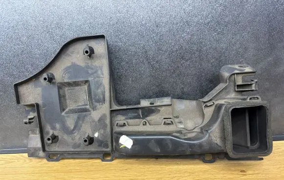 Peugeot Partner Dashboard trim 041S7T06